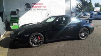 Porsche 911 in Schwarz